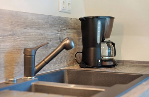 Stralsund Apartment | Apartment 'Ferienwohnung Bleichen' with Private Pool, Shared Garden and Wi-Fi