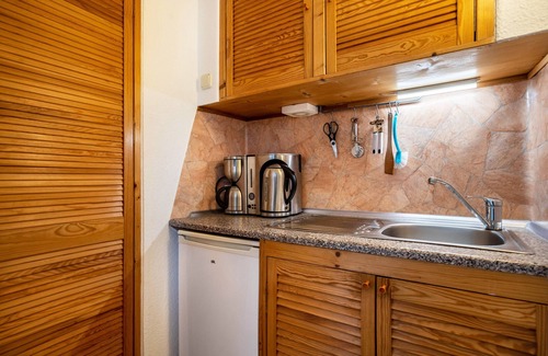 Franken Siedlung Apartment | Apartment 'Ferienwohnung Relax' with Private Terrace, Private Garden and Wi-Fi