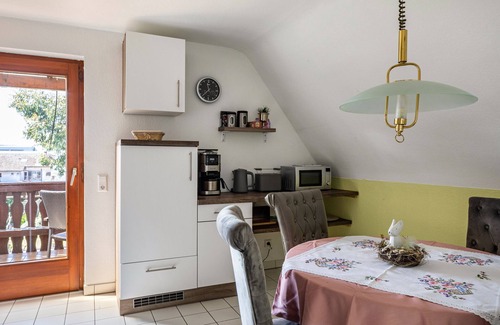 Sexau Apartment | Apartment 'Ferienwohnung Trixi' with Shared Garden, Balcony and Wi-Fi