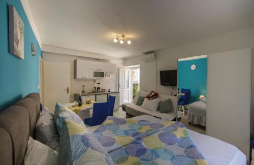 Komiza Apartment | Apartment Filomena in the center