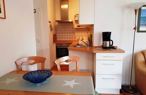 Neuensien Apartment | Apartment Fischerhaus 1 OT Seedorf - Fischers Fritze with winter garden