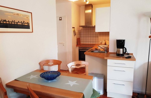 Neuensien Apartment | Apartment Fischerhaus 1 OT Seedorf - Fischers Fritze with winter garden