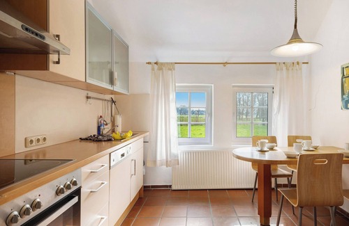 Sehestedt Apartment | Apartment 'Galerie Haus Wohnung 3' with Shared Pool, Private Terrace and Wi-Fi