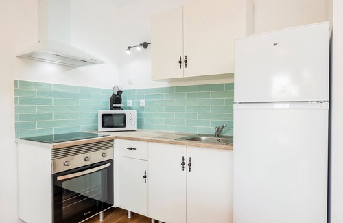 Cala Ferrera Apartment | Apartment 'Gran Sol Family 5' with Shared Pool, Wi-Fi and Air Conditioning