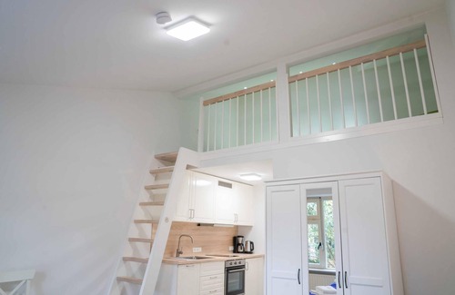 Esgrus Apartment | Apartment house Brunsholm Apartment 3 with attic with garden access