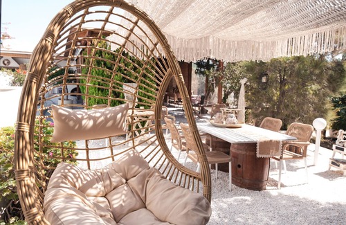 Agios Prokopios Apartment | Apartment In A Hotel 'Sun Rock Boutique - Villa Jasmine' with Private Terrace and Air Conditioning