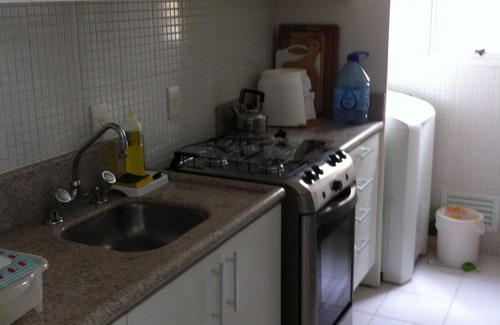 Jurere Apartment | Apartment in Jurerê Internacional - facing the street - equipped - wifi.