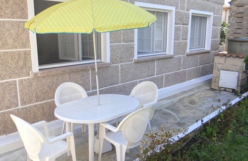 Larino Apartment | Apartment in Lariño with wifi