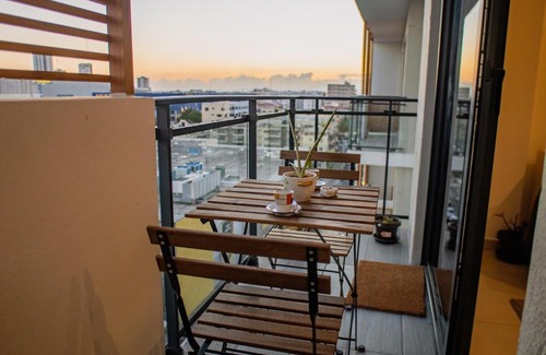 Viejo Arroyo Hondo Apartment | Apartment in the city center with incredible views!