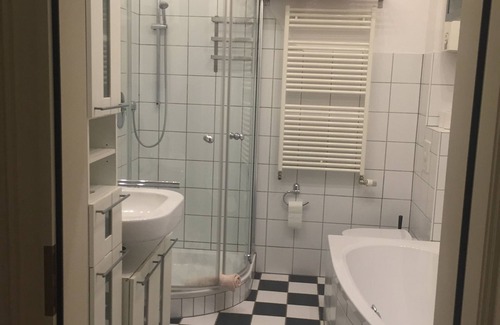 Suedstadt Apartment | Apartment in the south town