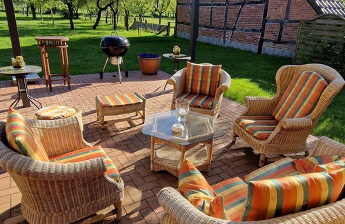 Perleberg Apartment | Apartment 'In the Sükow Holiday Home' with Terrace, Garden and Wi-Fi