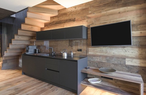 Postal Apartment | Apartment "Innerbachlerhof Mut" with Wi-Fi, Air Conditioning, Garden & Pool