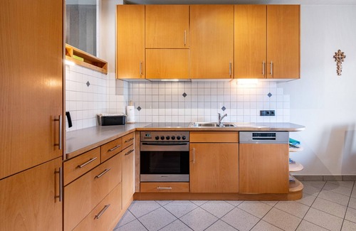 Prato allo Stelvio Apartment | Apartment 'Ferienwohnung Hans' with Mountain View, Balcony and Wi-Fi