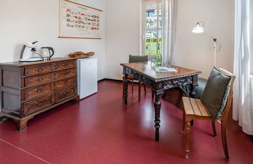 Gompelscheuer Apartment | Apartment 'Klassenzimmer' with Mountain View, Shared Terrace and Wi-Fi