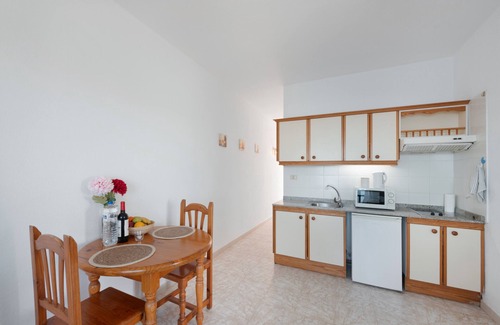 Puerto Naos Apartment | Apartment 'La Bayana - 5' with Sea View, Shared Pool and Wi-Fi
