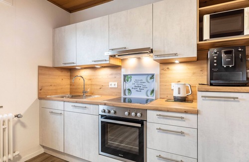 Homberg Apartment | Apartment 'Landblick' with Shared Garden, Balcony and Wi-Fi