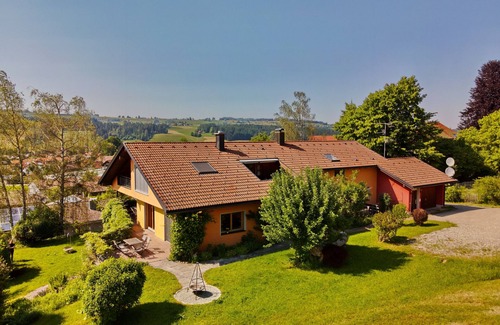 Weiler-Simmerberg Apartment | Apartment 'Lichtblick' with Mountain View, Balcony and Wi-Fi