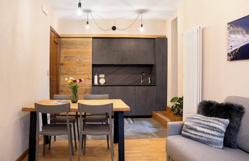 Roccabruna Apartment | Apartment 'Locanda Ca Bianca - Family Suite' with Mountain View, Shared Garden and Wi-Fi