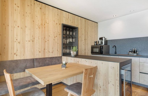 Salonetto Apartment | Apartment ‘Lodge Thymian’ with mountain views, private terrace, private sauna and whirlpool