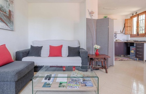 Salobrena Apartment | Apartment "Luna" with Shared Pool, Wi-Fi, Air Conditioning, Terrace & Garden