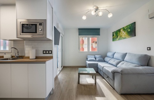 Calahonda Apartment | Apartment 'Maravillosa Cala' with Sea View, Shared Pool and Wi-Fi