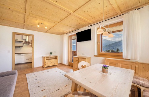 Ultimo Apartment | Apartment 'Matscherhof Nikolaus' with Mountain View, Shared Garden and balcony