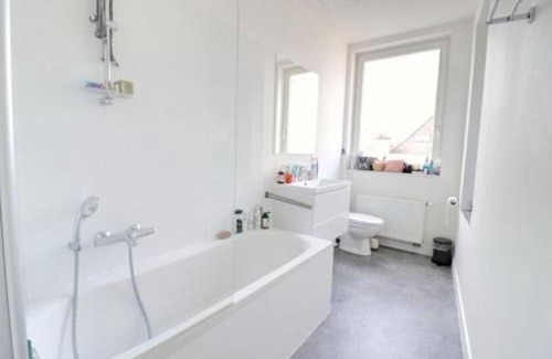 Dusseldorf Old Town Apartment | Apartment mit 4 zimmer nahe Düsseldorf-Centre