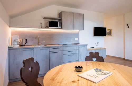 Redagno Apartment | Apartment 'Nigglhof - Maria' with Mountain View, Shared Garden & Wi-Fi