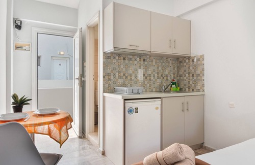 Panormos Apartment | Apartment 'No 14' with Shared Pool, Wi-Fi and Air Conditioning