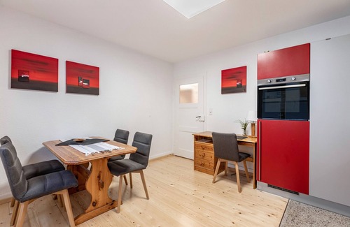 Singen Apartment | Apartment 'Oase Der Gemütlichkeit' with Shared Garden
