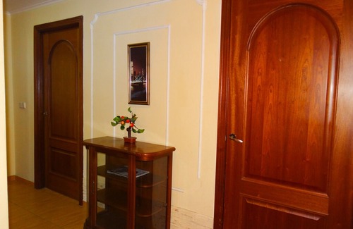 Verkhnie Misto Apartment | ★Apartment on Independence Square★2 bedrooms★