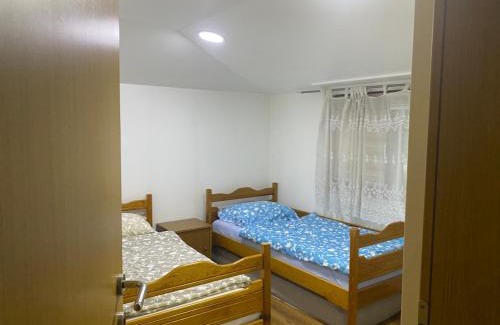 Sumece House | Apartment Poturmahala