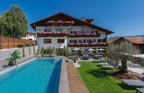 Tesimo Apartment | Apartment 'Residence Alpina Comfort No. 7' with Mountain View, Communal Pool and Wi-Fi