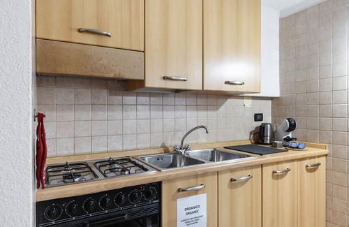 Almazzago Apartment | Apartment 'Ride Home 2' with Mountain View, Shared Garden and Wi-Fi