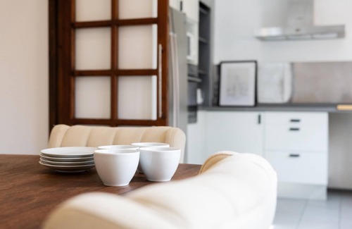 El Arenal Apartment | Apartment 'S' by the sea