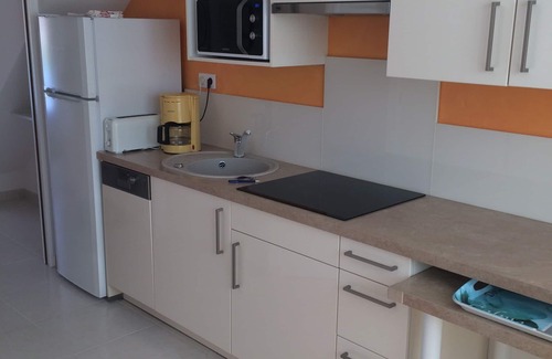 Boulouris-sur-Mer Apartment | APARTMENT SEA VIEW- "FEET IN THE WATER" DIRECT ACCESS BEACH