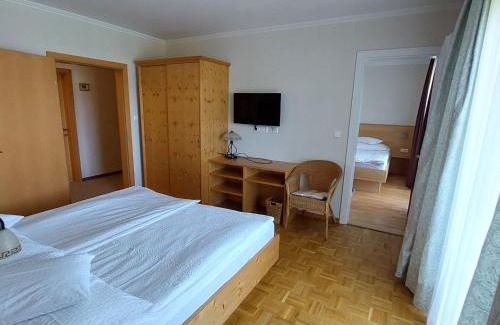 Augsdorf Apartment | Apartment Sonnenblume by Interhome