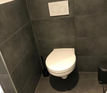 Bergisch Gladbach Apartment | Apartment Stockholm, top renoviert, 35qm, Köln nah