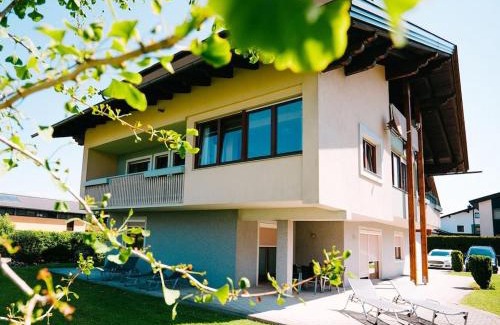 Faak am See House | Apartment Suite in Villa Karglhof incl 3 bedrooms, 2 bathrooms