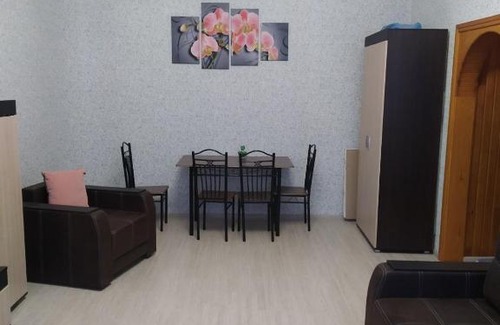 Zarichnyi District Apartment | Apartment Theatre Shepkina 2 rooms II