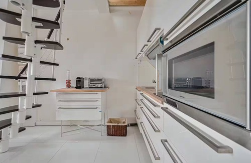Chaillot Apartment | Apartment 'Victor Hugo' with Wi-Fi