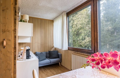 Marilleva Apartment | Apartment 'Volpi' with Mountain View and Shared Terrace