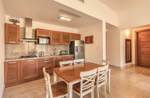 Las Terrenas Apartment | Apartment w Jacuzzi Beach Balcony in Sublime