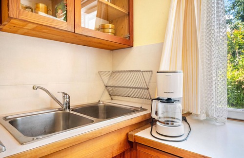 Lagundo Apartment | Apartment 'Weinberg 2' with Mountain View, Shared Pool and Wi-Fi