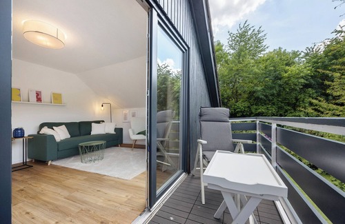 Hacklingen Apartment | Apartment with Balcony and Wi-Fi
