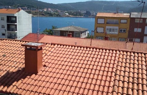 Corcubion Condo | apartment with panoramic views five minutes from the beach