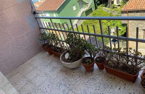 Sanxenxo Apartment | Apartment with view over the harbor of Sanxenxo