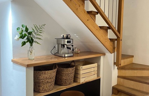 Absberg Apartment | Apartment 'Wohnung Mit Dachterasse' with Private Terrace, Shared Garden and Wi-Fi