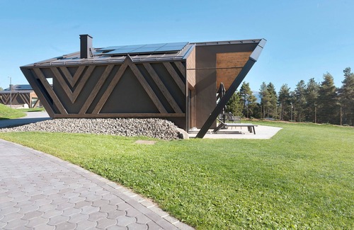 Nova Ponente Apartment | Apartment 'X-Camping Lodge 7' with Dolomite Views, Private Terrace and Wi-Fi