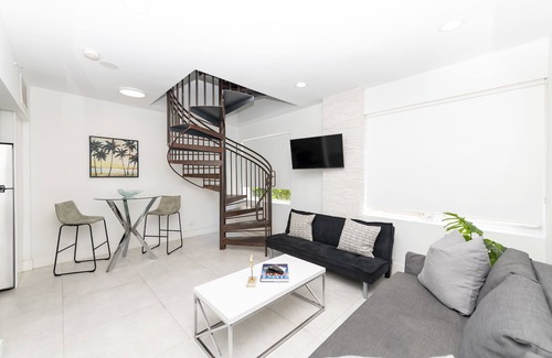 South of Fifth Apartment | Apartments at 100 Collins